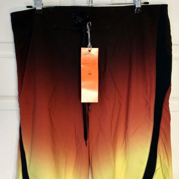VAST Other - NWT VAST Swim Trunks Board Shorts Size 34 (*S9)